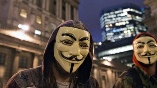 Anonymous hackea la web del diario El País